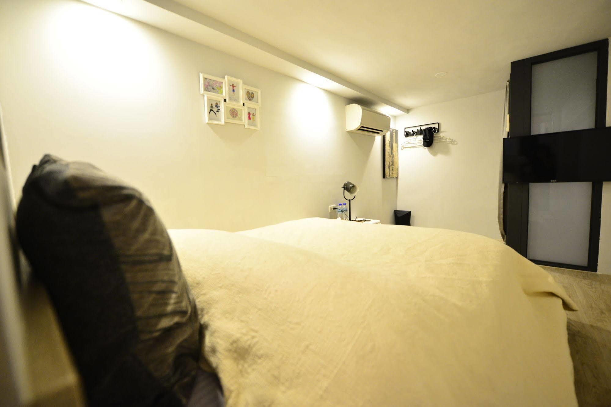 Happy House B&B New Taipei City Bagian luar foto